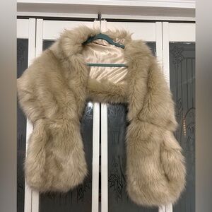 Faux fur wrap/shawl, one size gorgeous, blonde shoulder wrap